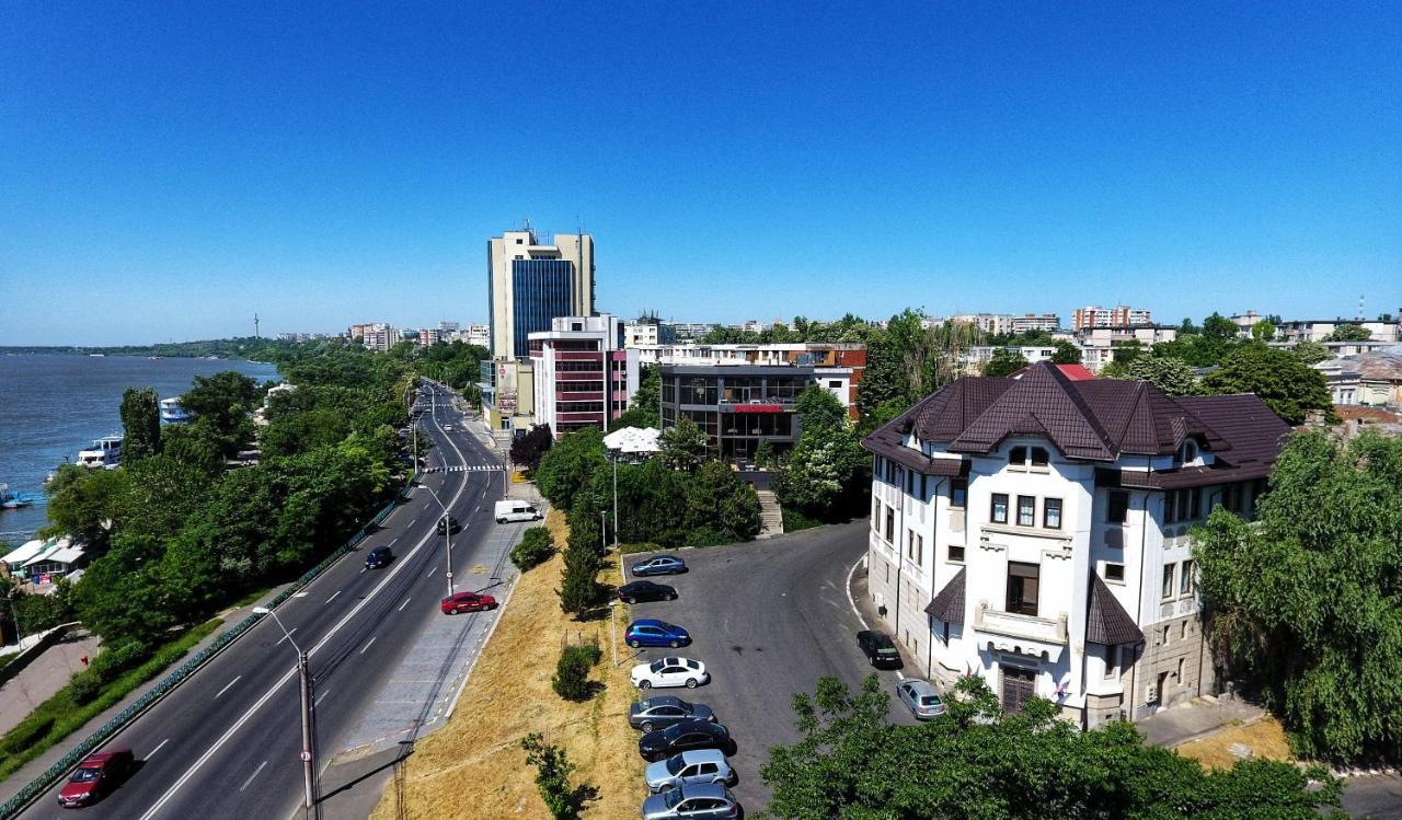 Citadel Aparthotel Galati  Exterior photo